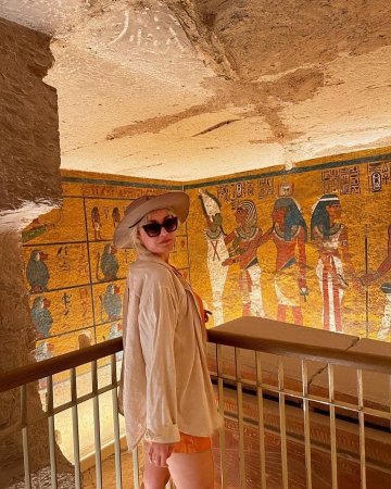 رحلة إلى مصر: الأهرامات والنيل بالقطار